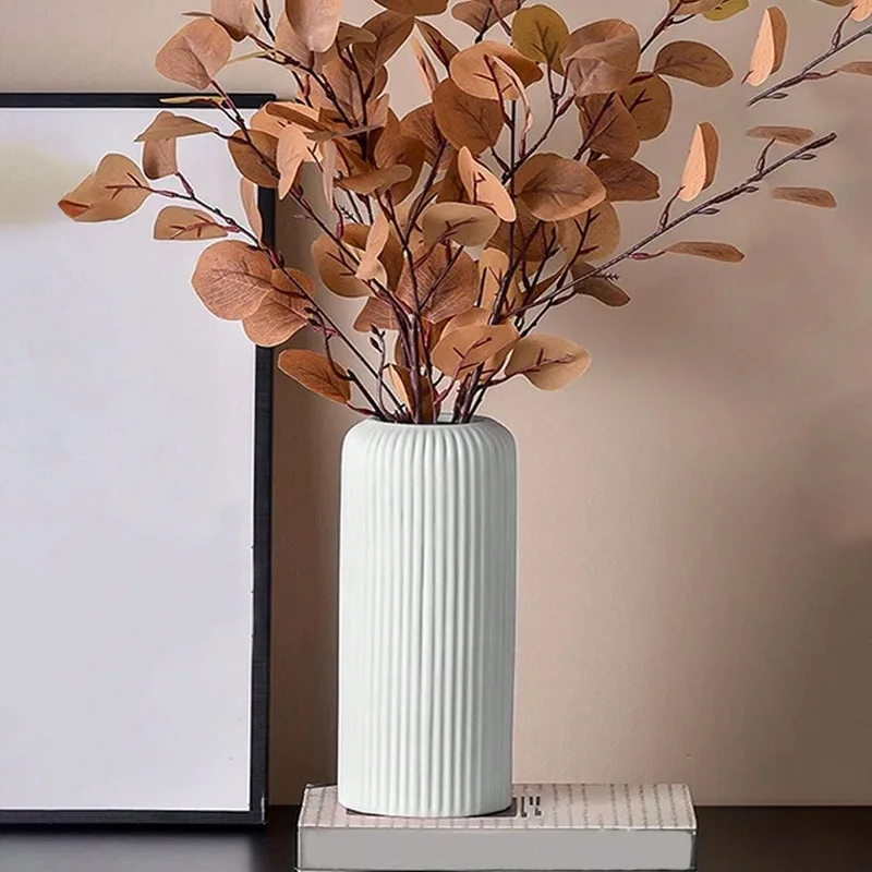 1Pc Chic Striped Ceramic-Look Plastic Vase for Flowers - Durable, Easy-To-Place Decorative Floral Display Piece
